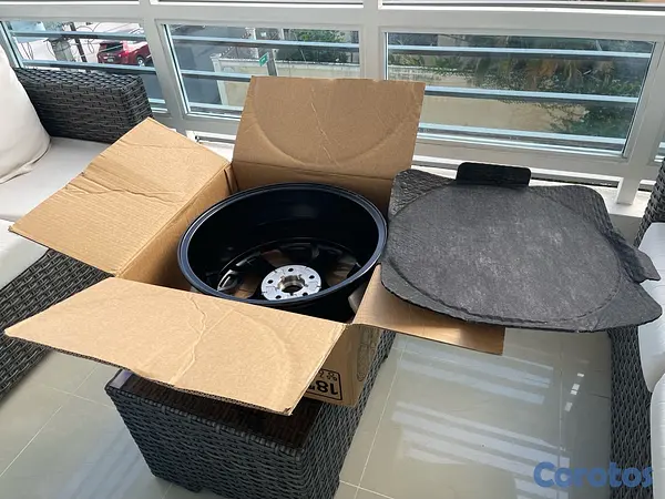 accesorios para vehiculos - Vendo Aro 18 Kia Sportage 3