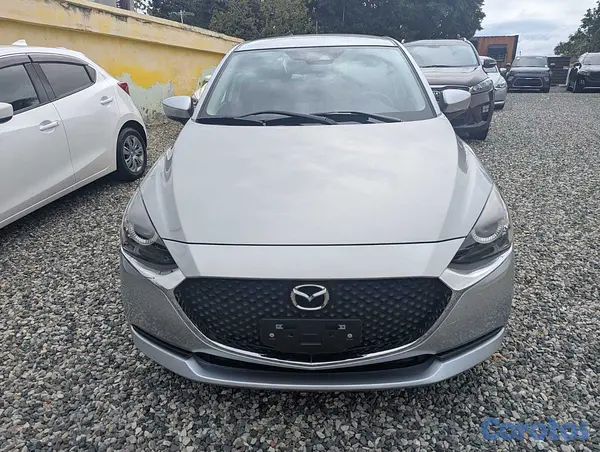 carros - Mazda 2 2020 4