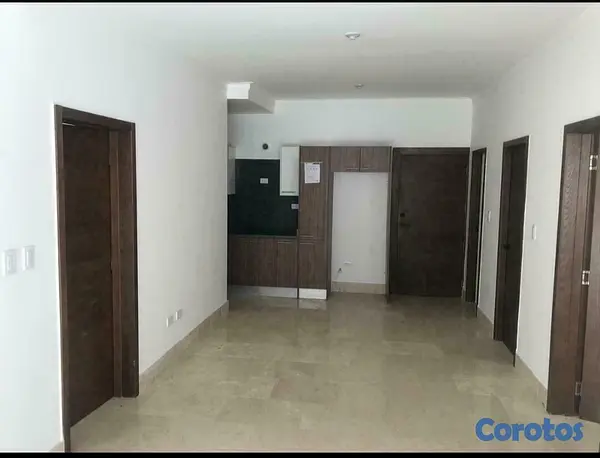 apartamentos - Lujoso Apto Evaristo Morales 2