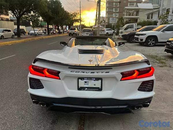 carros - Chevrolet Corvette Stingrey 3LT Convertible año 2023 4