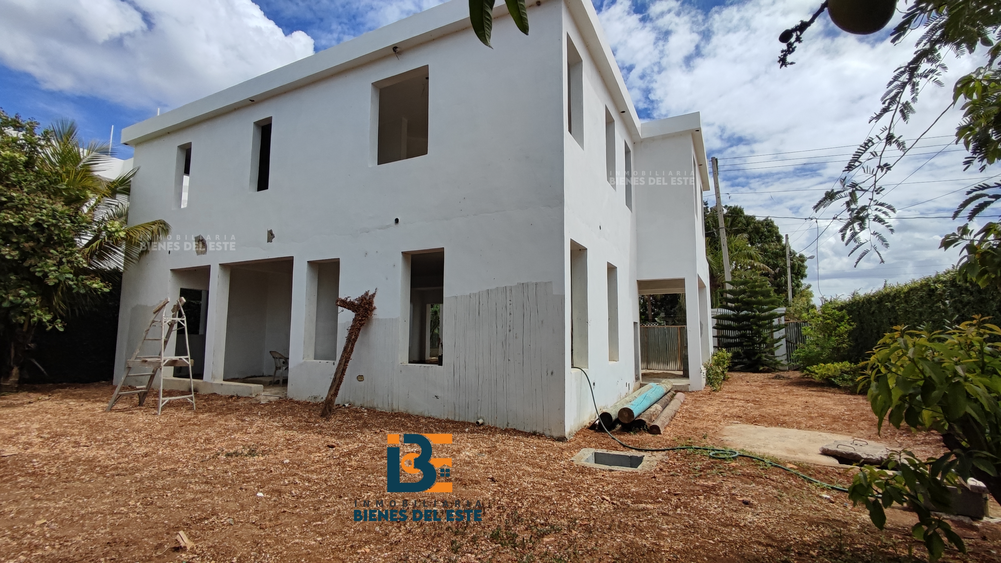 casas - Se venta esta Casa de 2 niveles en construcción. 5