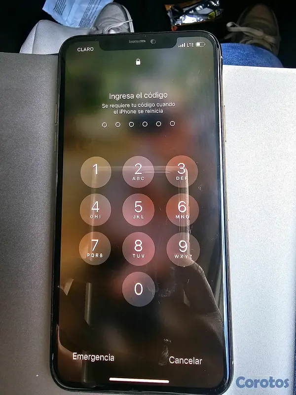 celulares y tabletas - Iphone 11 pro max factory 512gb 81% de batería  2