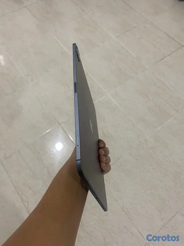 celulares y tabletas - iPad Pro 12.9, está en buenas condiciones. 6