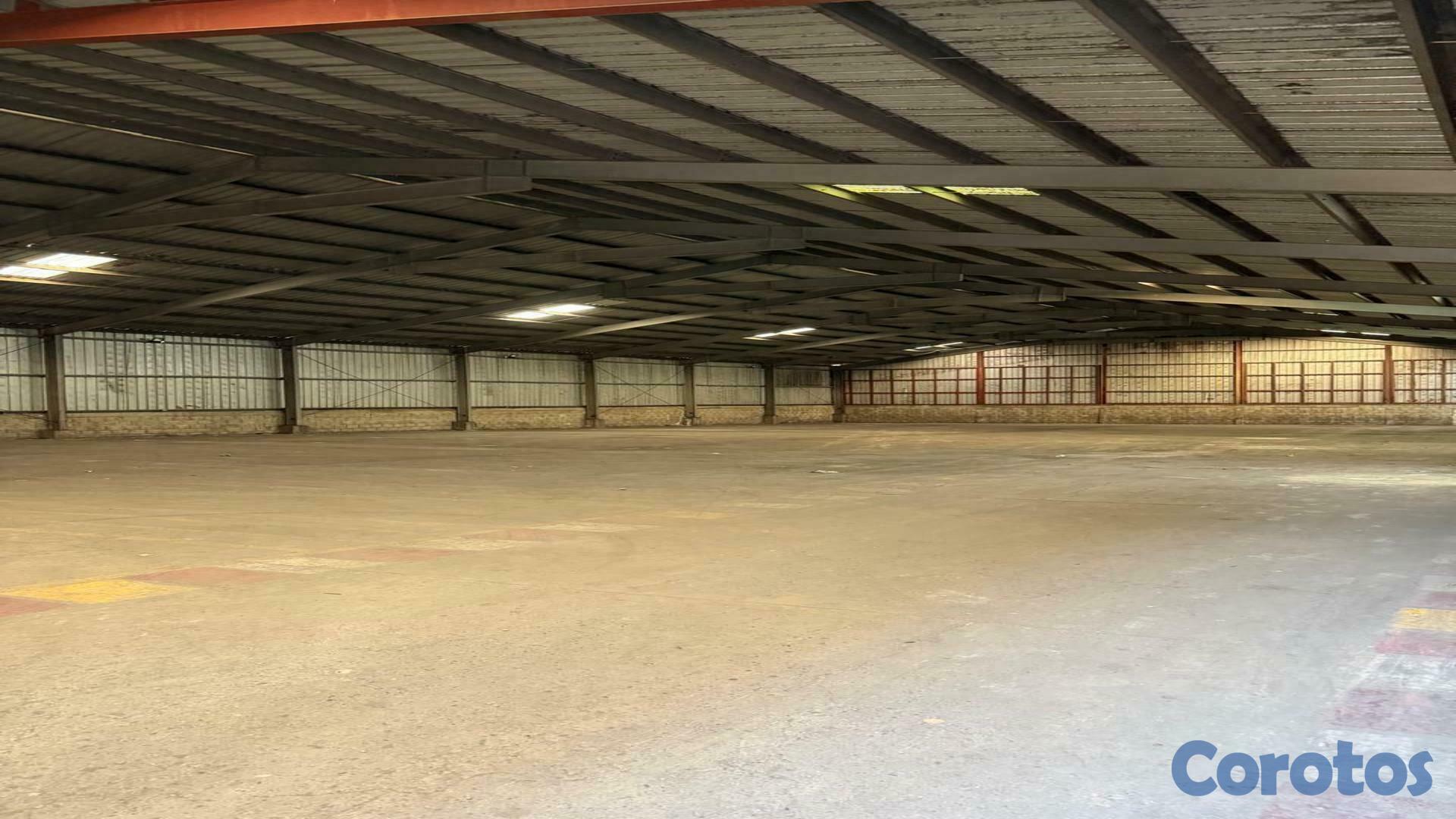 otros inmuebles - En Venta Conjunto naves Industriales en Haina Rentado para Inversion 8