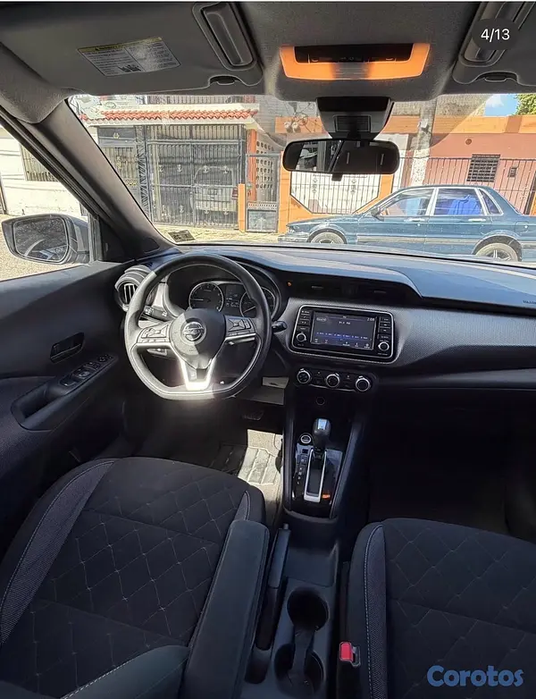 jeepetas y camionetas - Nissan Kicks SV 2020 4