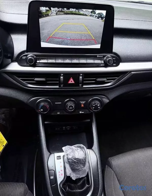 carros - Kia Forte 2020 Americano Carfax  8