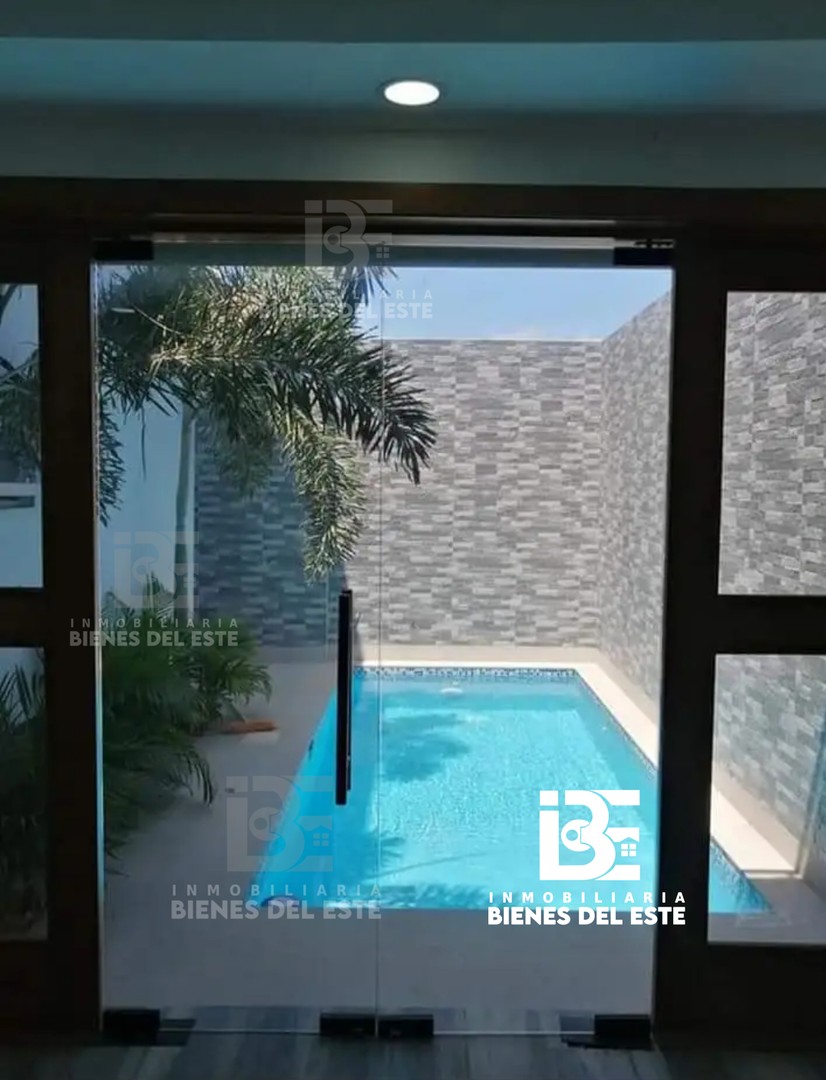 casas -  Casa con Piscina ubicada en Residencial Naime Etapa III 9