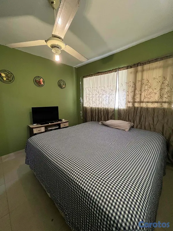 casas - Casa de dos niveles en Cuesta Hermosa III 3
