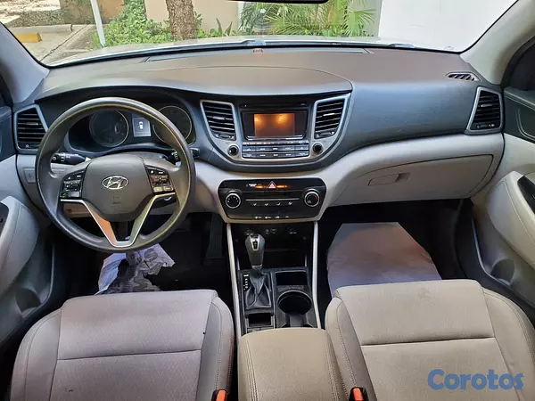 jeepetas y camionetas - Hyundai tuson 2017 Version americana 2