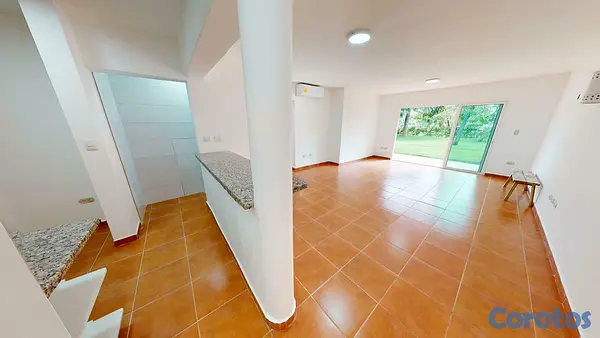 apartamentos - Venta de Apart de 2 habitaciones  2 baños sin muebles en cocotal 7