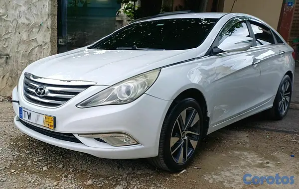 carros - hiunday y20 2014 3