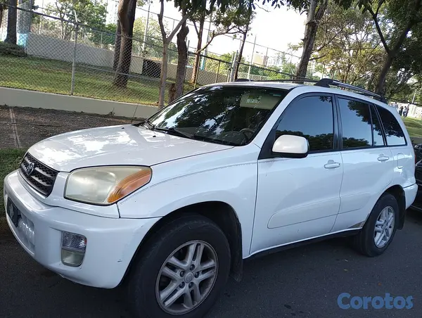 jeepetas y camionetas - Vendo Rav4 2002 
$420,000.00 1