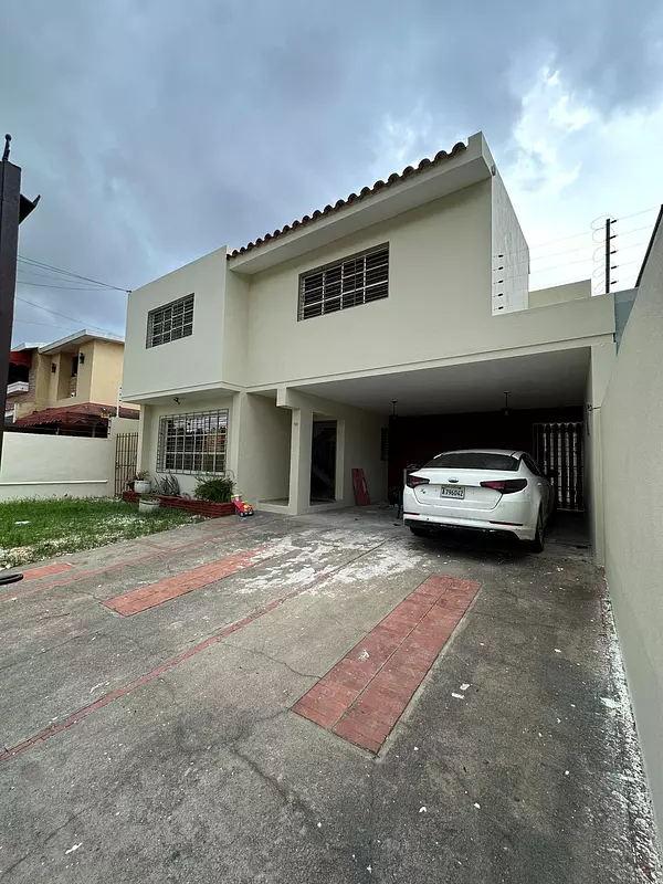casas - La Castellana Se Alquila Casa 8