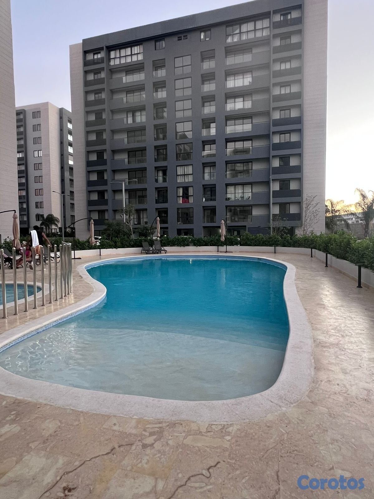 apartamentos - Se renta en residencial Livera Hills  9