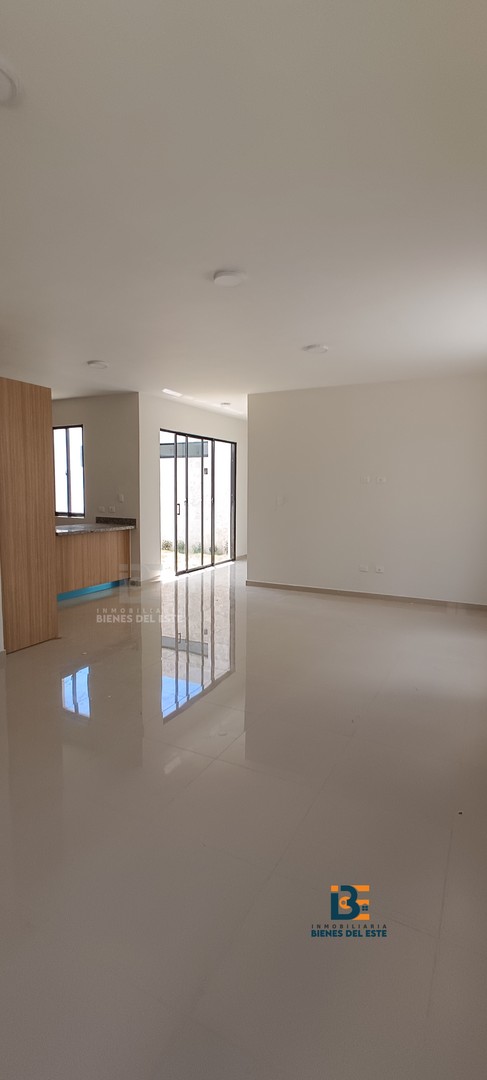 casas - Se Vende Nueva y Moderna Casa, ubicada en Residencial Naime Etapa III, San Pedro 3