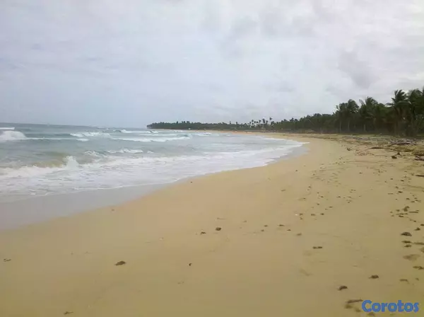 solares y terrenos - Gran Solar de Playa Uvero Alto con documentos  8