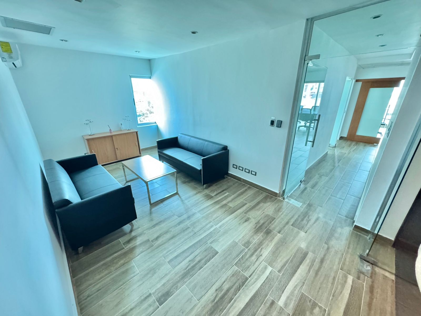 habitaciones y viviendas compartidas - Oficina Corporativa en Alquiler LA ESPERILLA 9