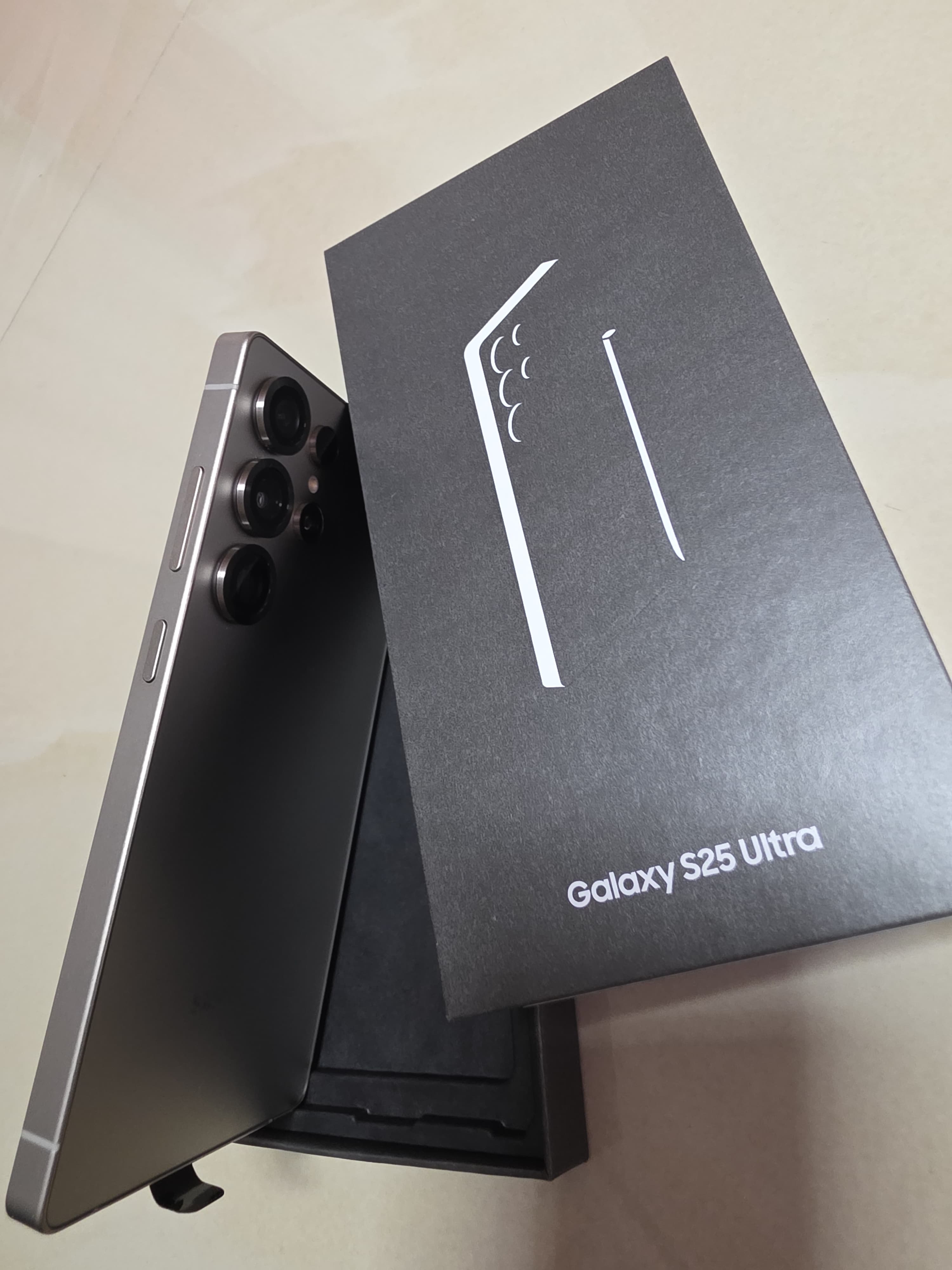 celulares y tabletas - Samsung Galaxy S25 Ultra 512GB  0