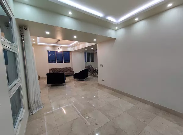 apartamentos - Séptimo nivel de venta en La Esmeralda 6