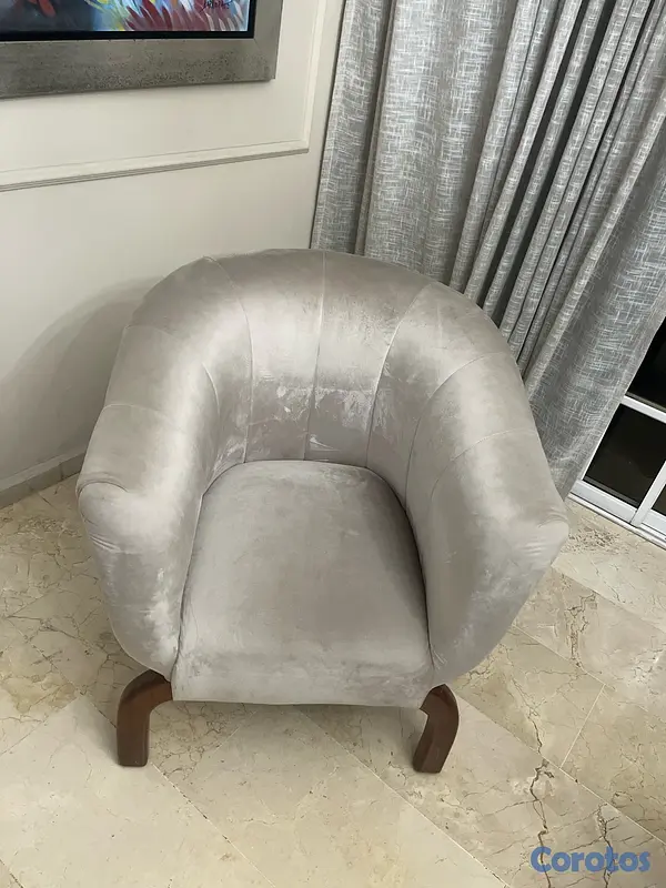 muebles y colchones - Una Butaca forrada de Caoba 4