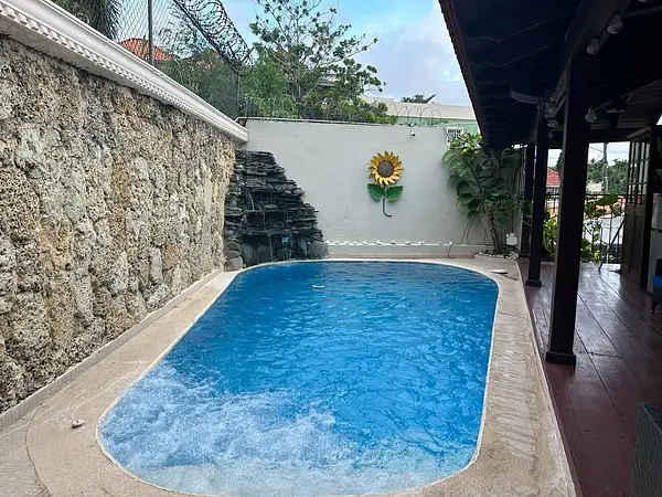 casas - Casa en Altos de Arroyo Hondo III

USD$ 600,000 
Solar 463 mts
Construcción 537. 10