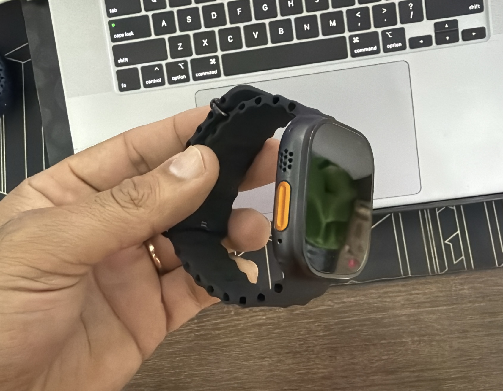 accesorios para electronica - Apple Watch Ultra 2 49mm Black Titanium, $ 35,900 0