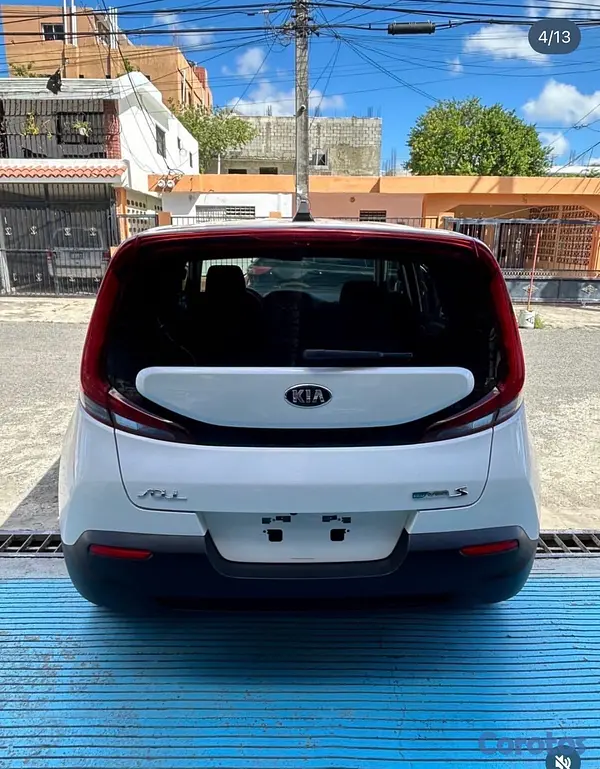 jeepetas y camionetas - Kia Soul S 2021 4