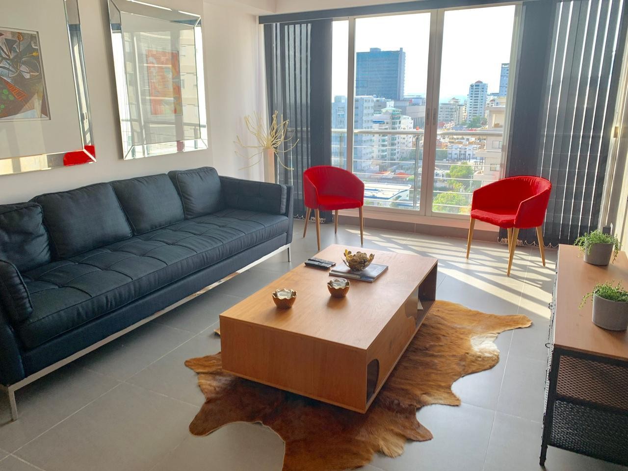 apartamentos - Apartamento en venta y renta en torre en piantini  0