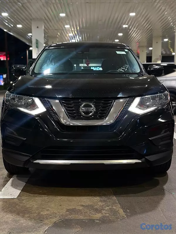 jeepetas y camionetas - 🚘 NISSAN ROGUE AWD 2020 3