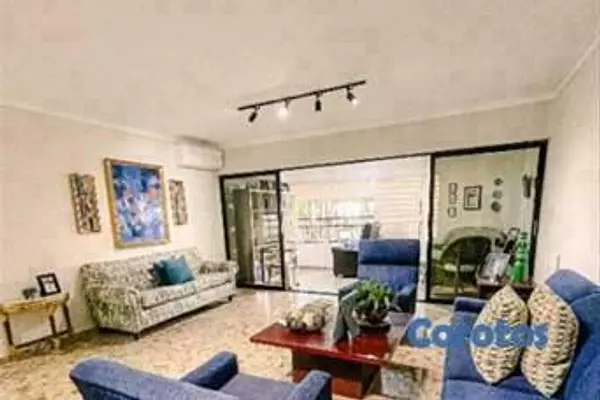 apartamentos - Vendo de oportunidad en Naco 6