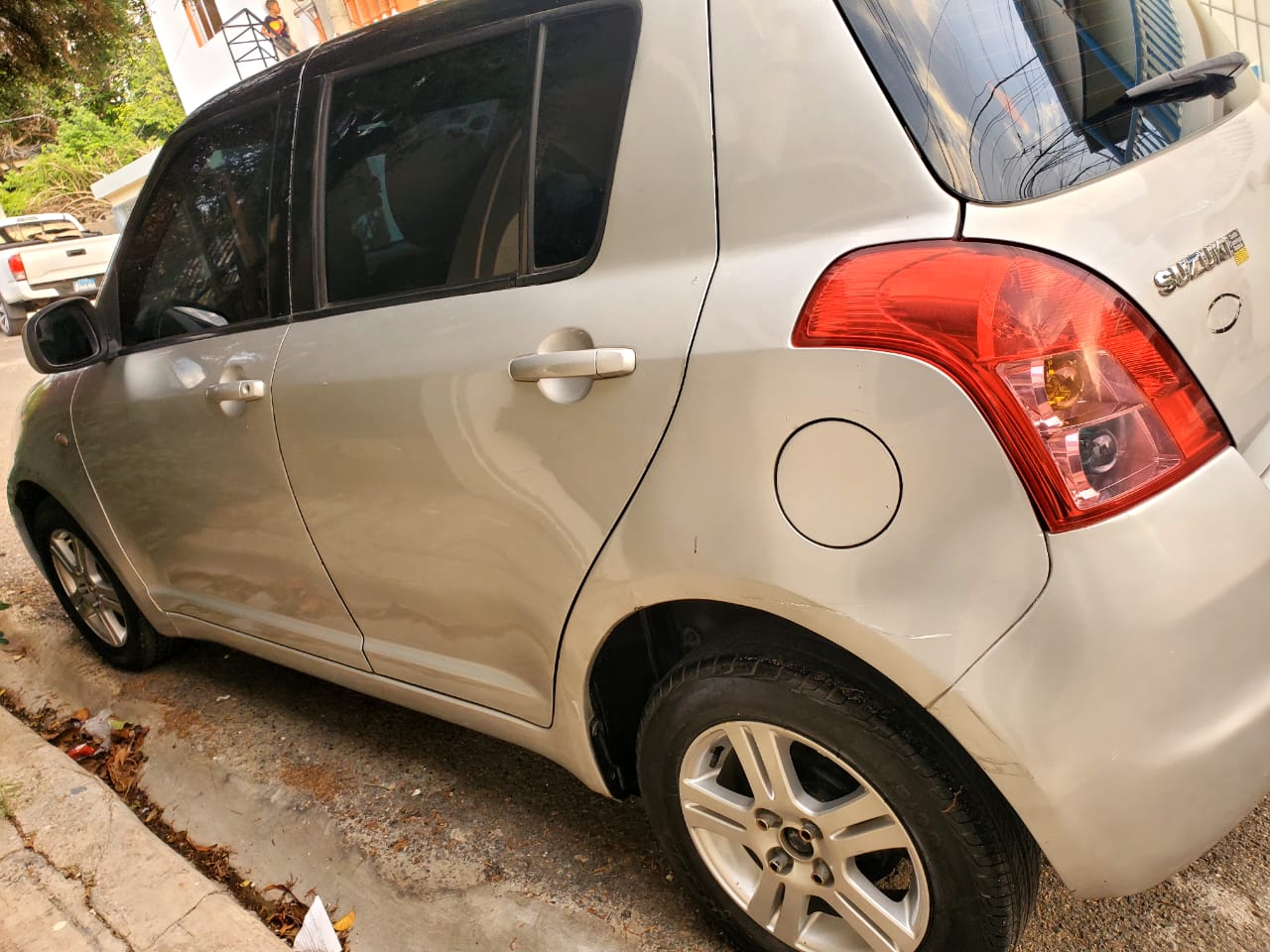 carros - suzuki Swift 2008 1