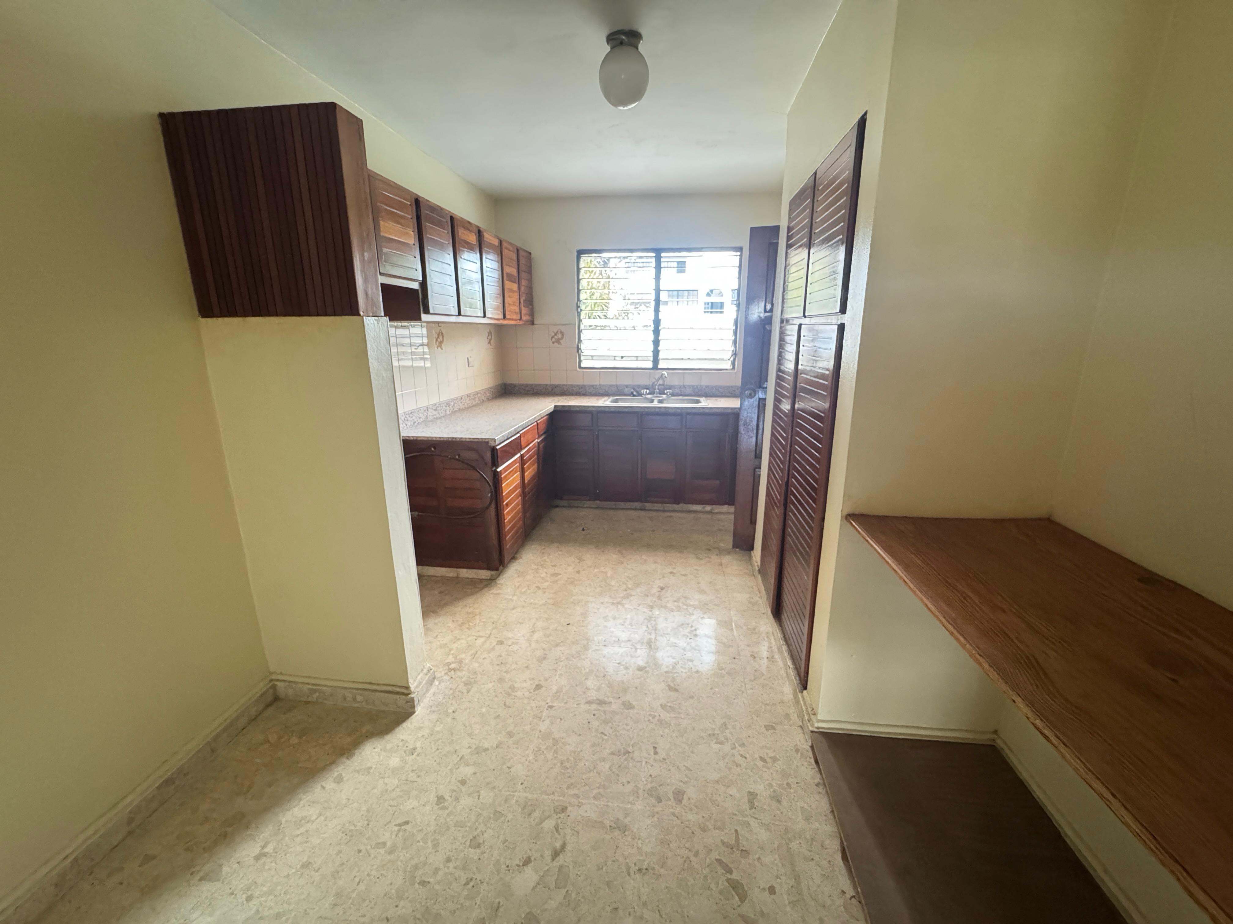 apartamentos - Alquilo apartamento clásico en Piantini 7
