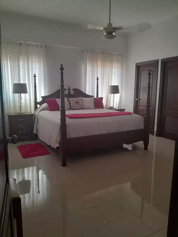 apartamentos -  Apartamento en alquiler  amueblado en bella vista 8