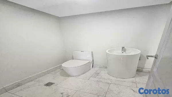 apartamentos - Apartamento en alquiler renovado en Ensanche Paraiso 3