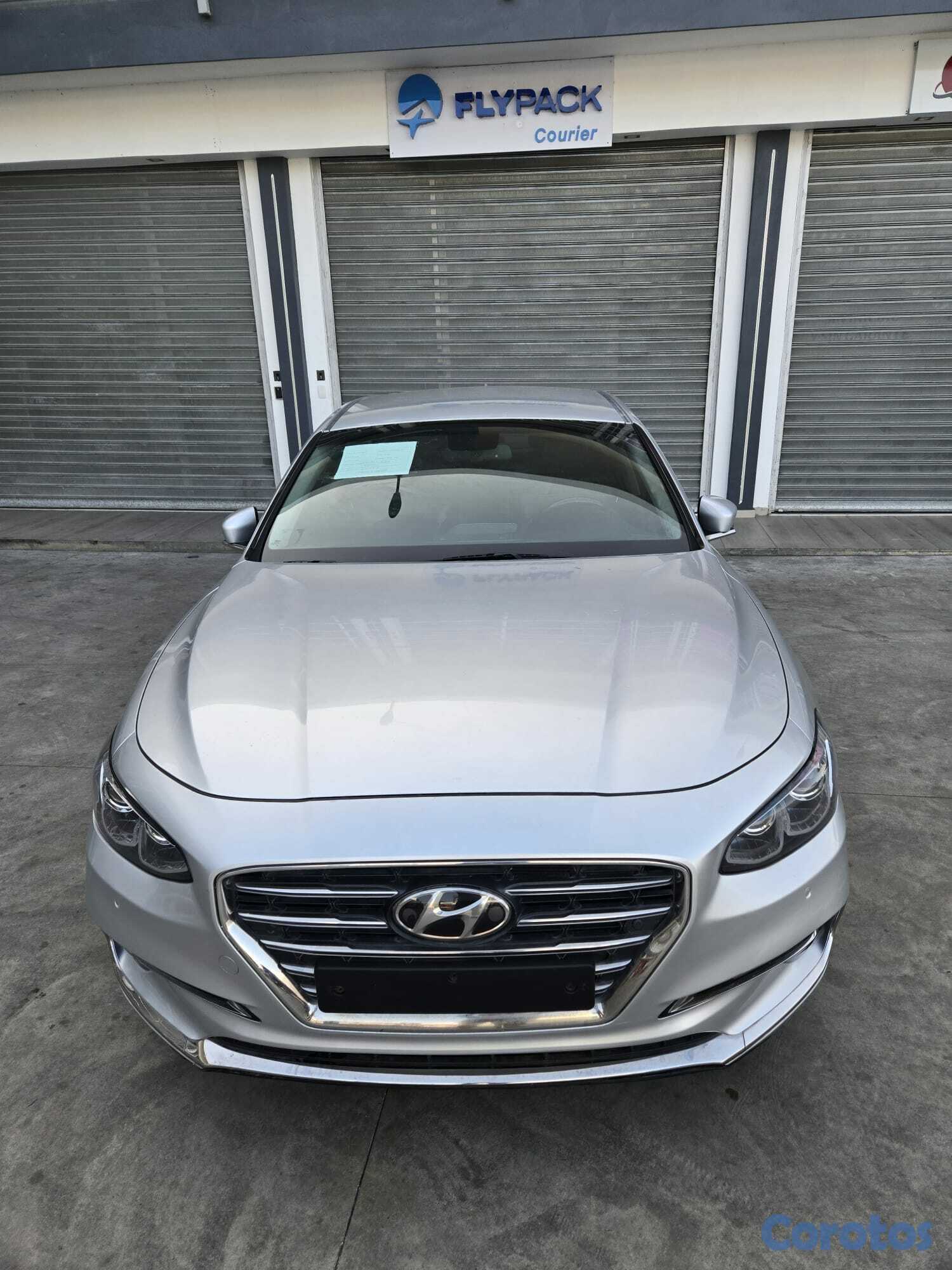 carros - HYUNDAI GRANDEUR 2018 GRIS 10