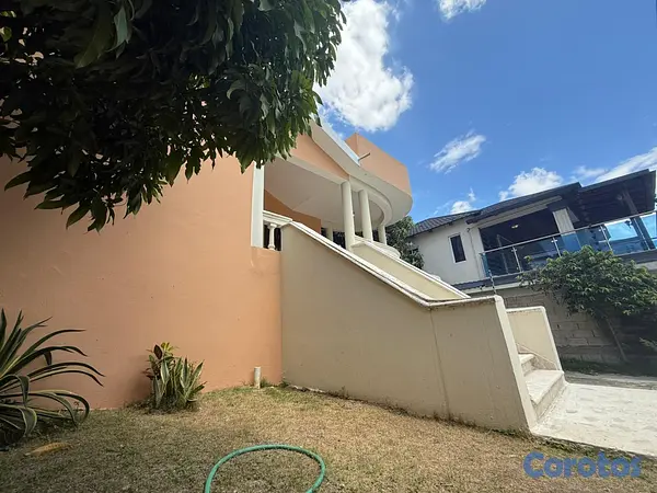 casas - SE VENDE CASA  8