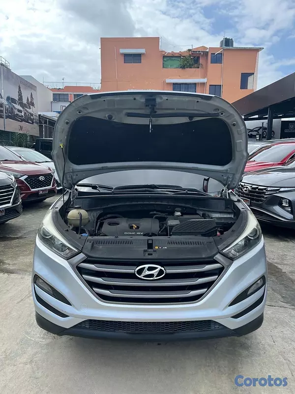 jeepetas y camionetas - Hyundai Tucson 2017
 10