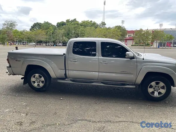 carros - Toyota Tacoma 2010  15