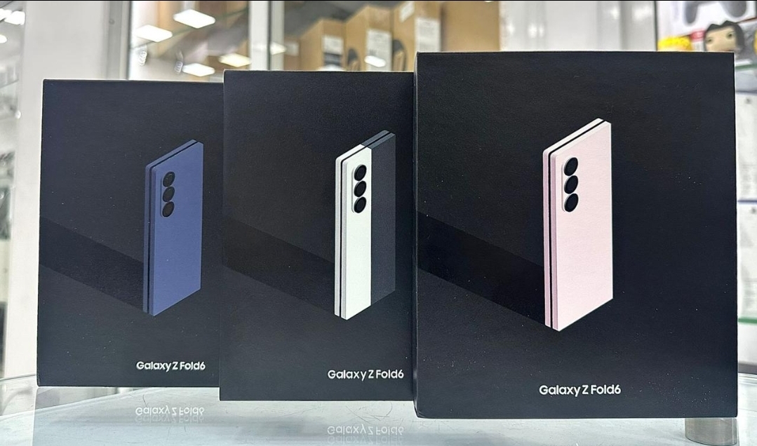 celulares y tabletas - Samsung Galaxy Z Fold 6 de 512GB Sellado Crafted Black Pink y Navy 1