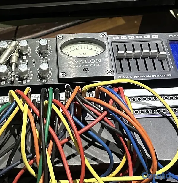 otros electronicos - Avalon VT-747SP – Compresor + EQ a Tubos (NEGOCIABLE) 2