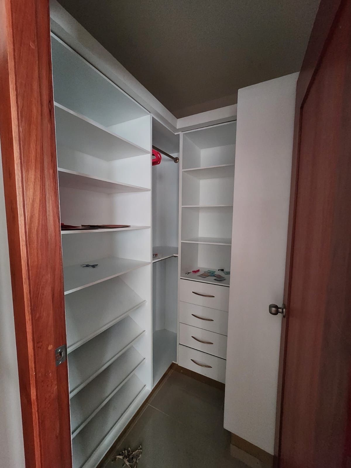 apartamentos - vendo un primer nivel en Gurabo  6