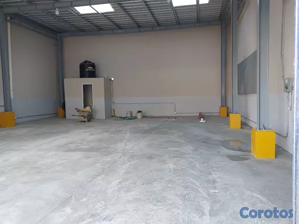 oficinas y locales comerciales - Nave Industrial Nueva en Alquiler - Zona Industria 1