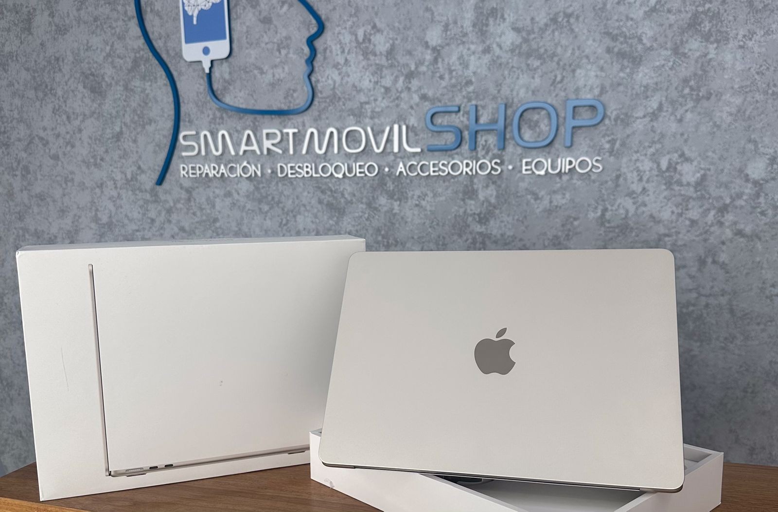 computadoras y laptops - MACBOOK AIR M2 256GB 8RAM 