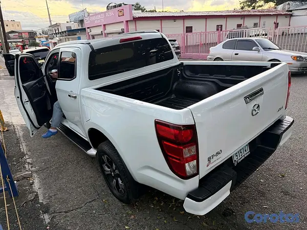jeepetas y camionetas - mazda bt 50 2023 3