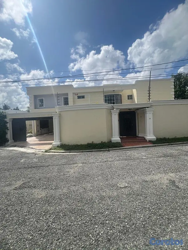 casas - venta de casa con piscina en Arroyo Hondo Viejo Distrito nacional  9