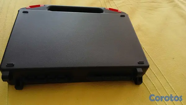 Salud y Equipamiento Médico - se vende equipo de electromasaje nuevo de 4 canale 8