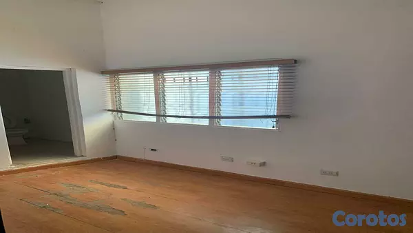 oficinas y locales comerciales - LOCAL COMENCIAL EN ALQUILER   AV. RÓMULO BETANCOURT 5