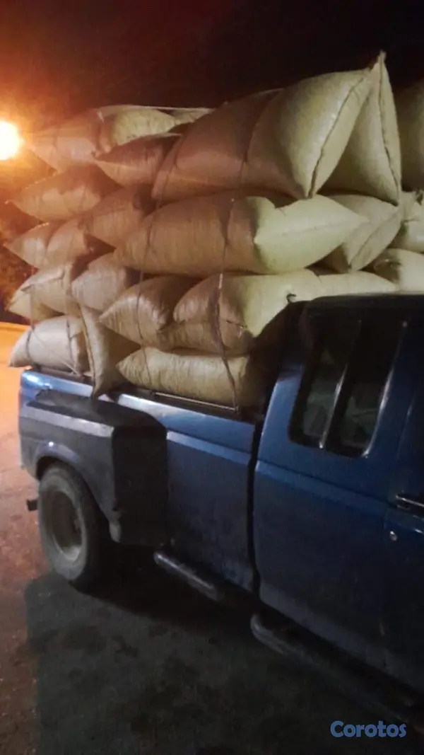 jeepetas y camionetas - Ford 350 año 1990 en buen estado 6