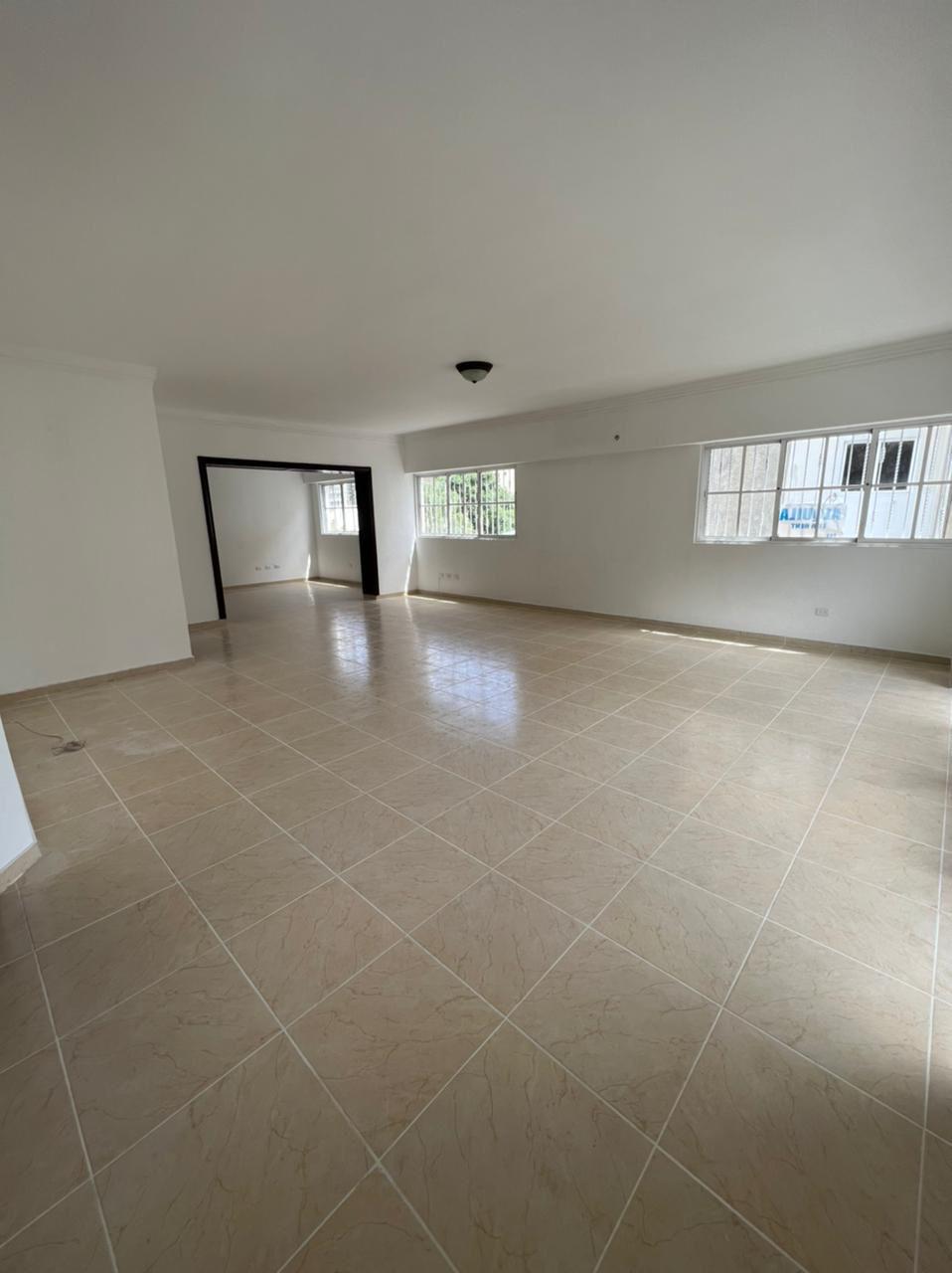 apartamentos - Rento Apartamento sin Amueblar en los cacicazgo  8