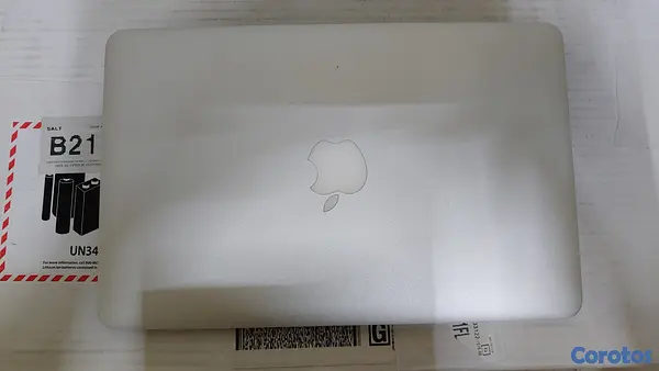 computadoras y laptops - Macbook Air 2015 --- 11'' Pulgadas 2
